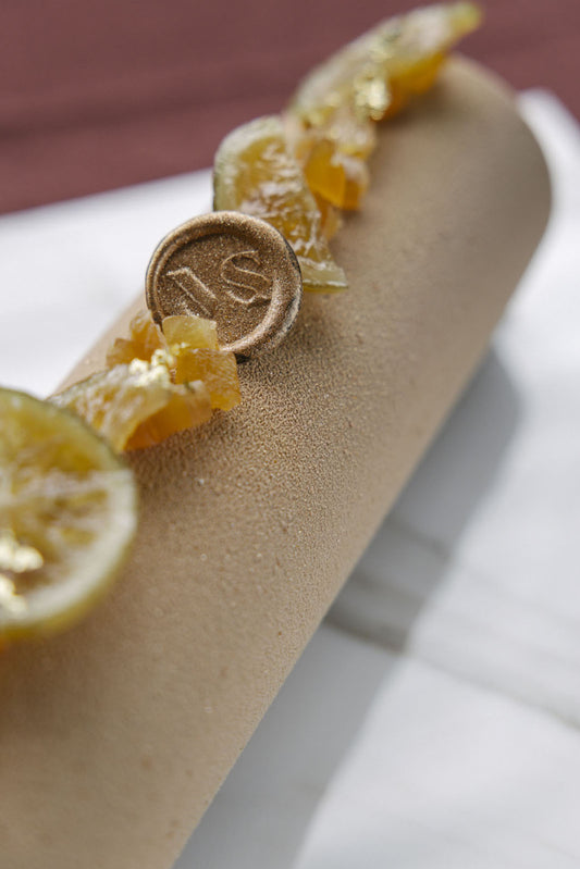 Bûche "yuzu-noisette"